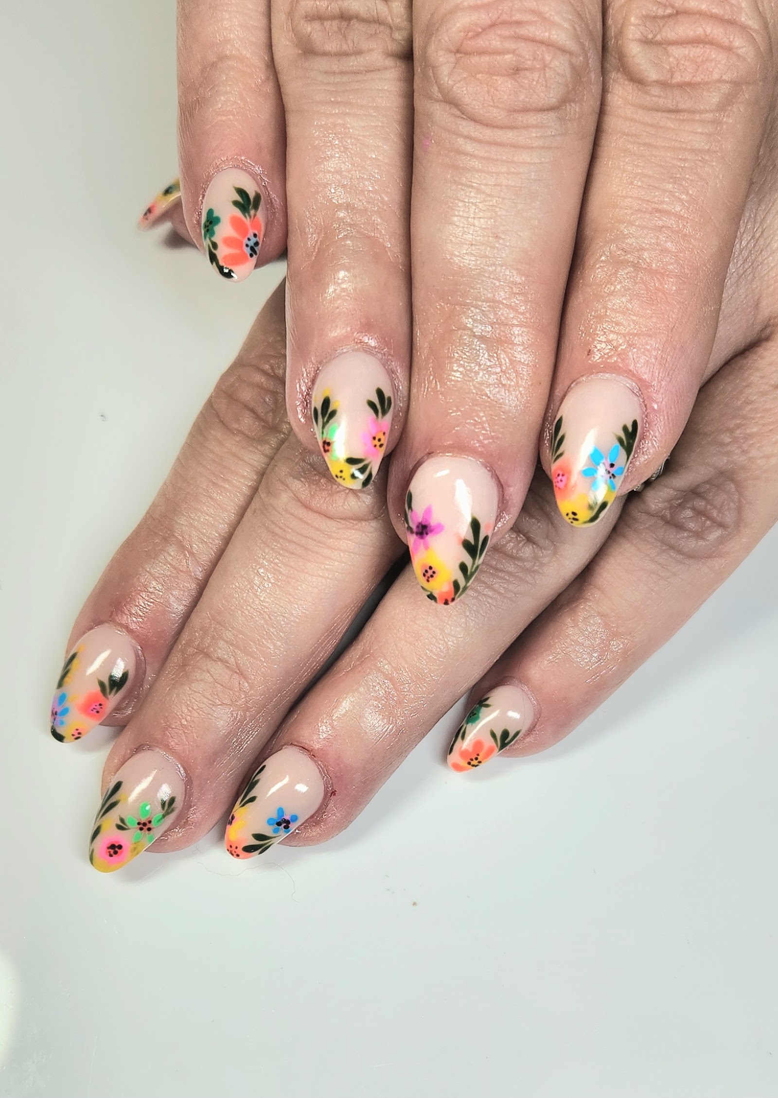 Lenaland studio (Nails by Selena) nail photo 3