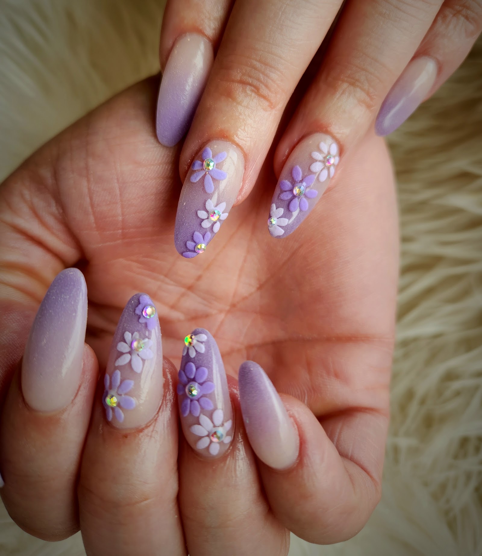Lenaland studio (Nails by Selena) nail photo 4